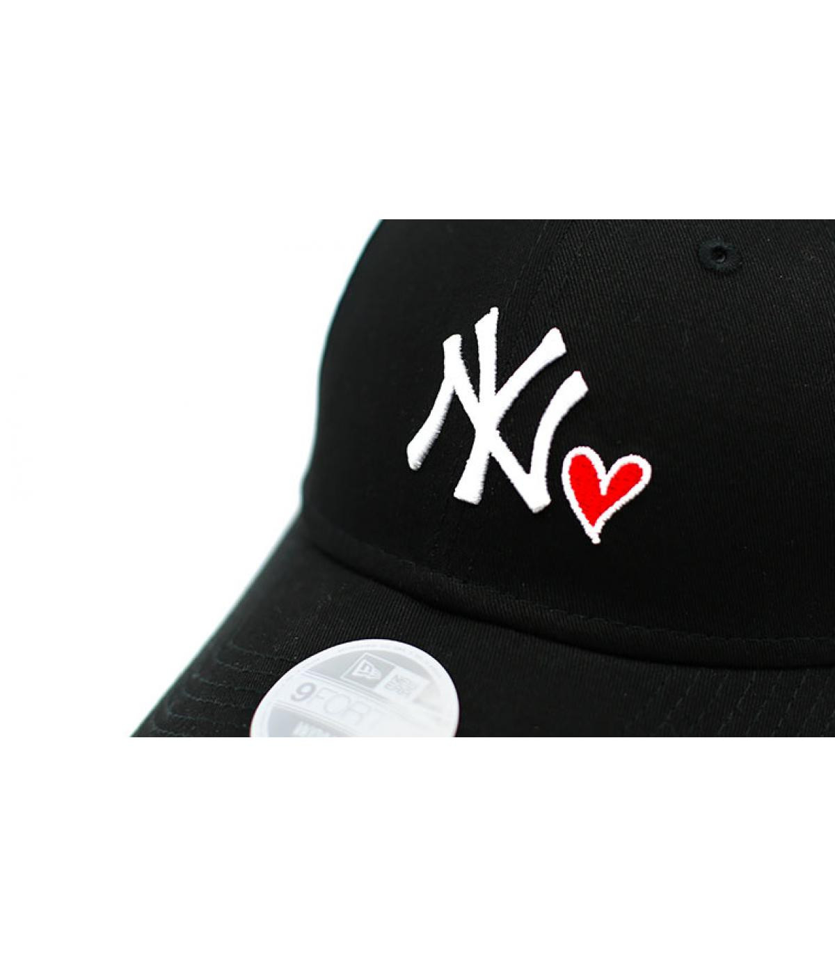 women black NY heart cap